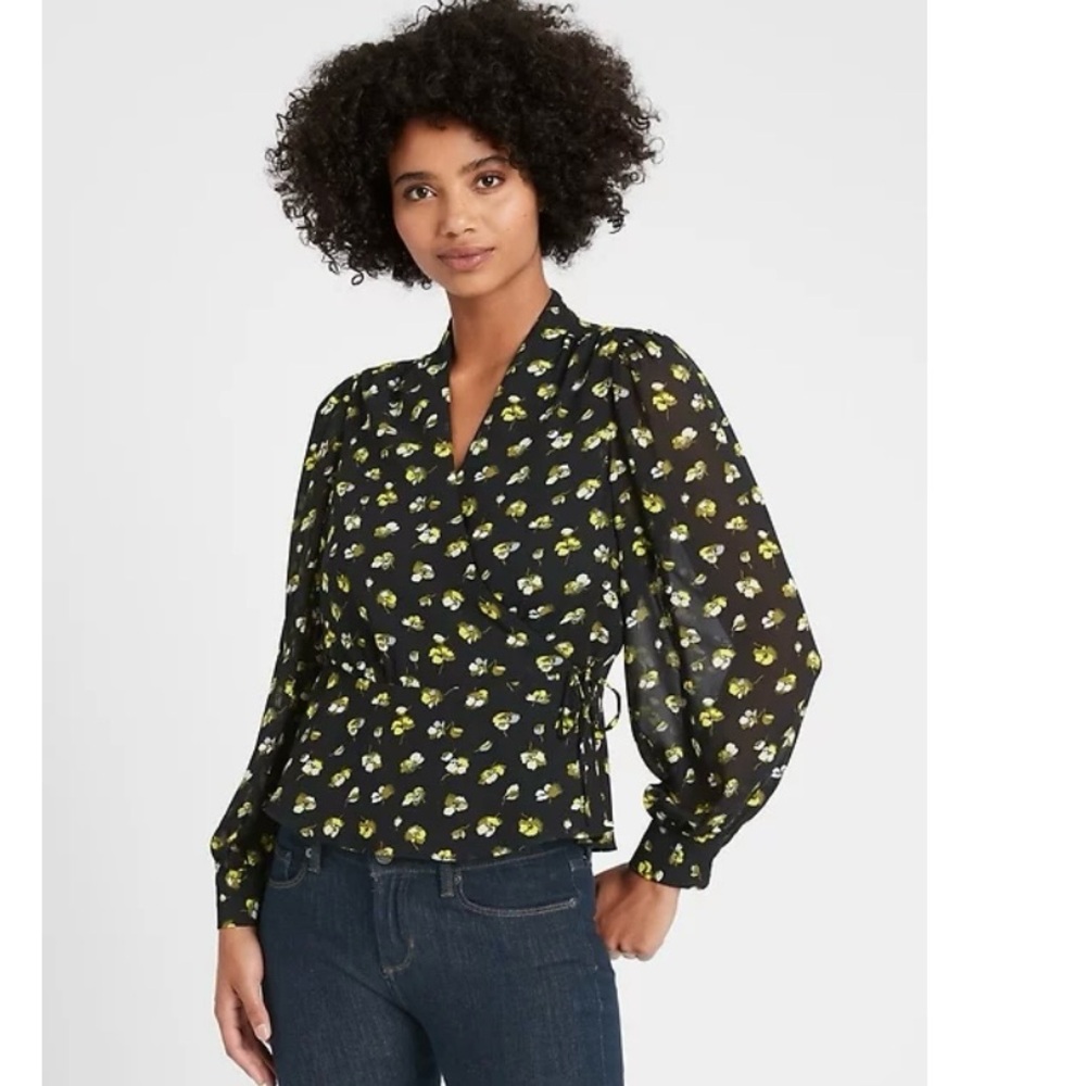Banana Republic Floral Wrap Top Black New - Picture 1 of 13